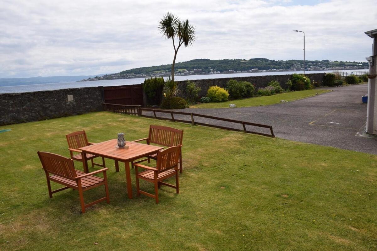 One Marine Place Port Bannatyne 部屋 写真